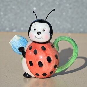 Vintage Ceramic Lady Bug Teapot